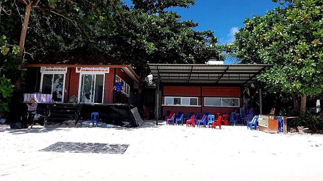 Satun Pakbara Ferry Counter