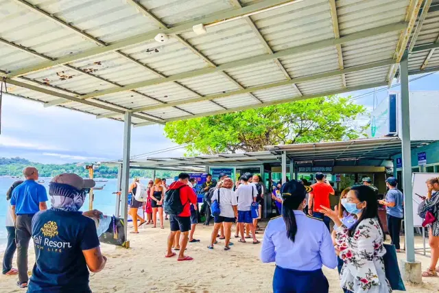 Koh Lipe Immigration Bundhaya Counter