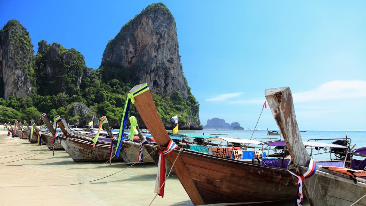 Railay Bay: Adventure Awaits!