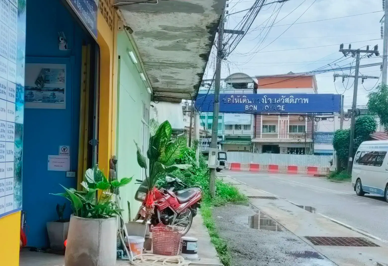 Khao Lak to Ao Nang by Bus: Schedules, Prices, and What to Expect