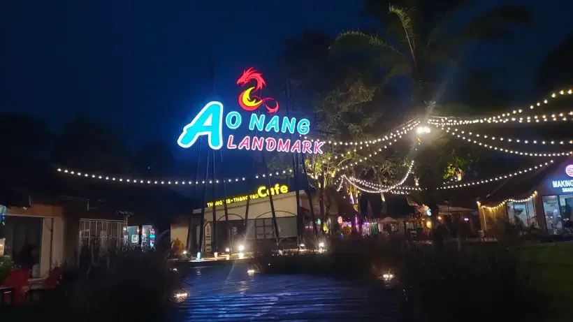 Private Taxi vs. Shared Minivan from Krabi to Ao Nang: Which is Right for You?