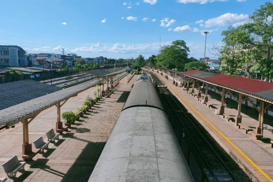 Local Insights: Best Time of Day to Travel from Krabi (Ao Nang) to Khao Lak