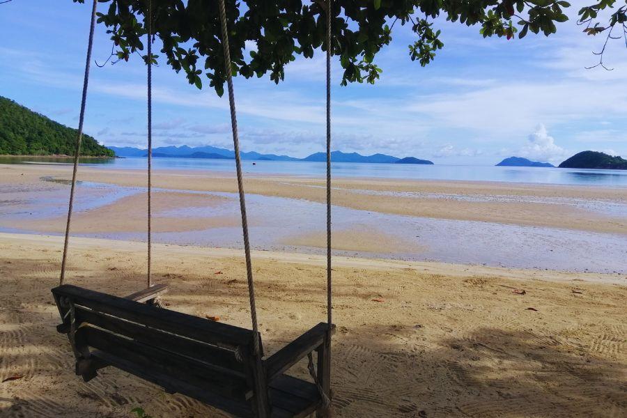 Koh Kood vs Koh Mak: Which Island Is Better for First-Time Visitors?