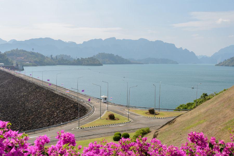 Top Tips for Booking Transportation from Krabi to Surat Thani Online