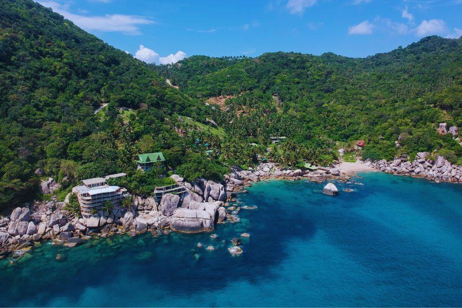 Koh Tao Route: Chumphon Pier VS. Surat Thani Pier – Which Eco-Travel Route is Right for You?