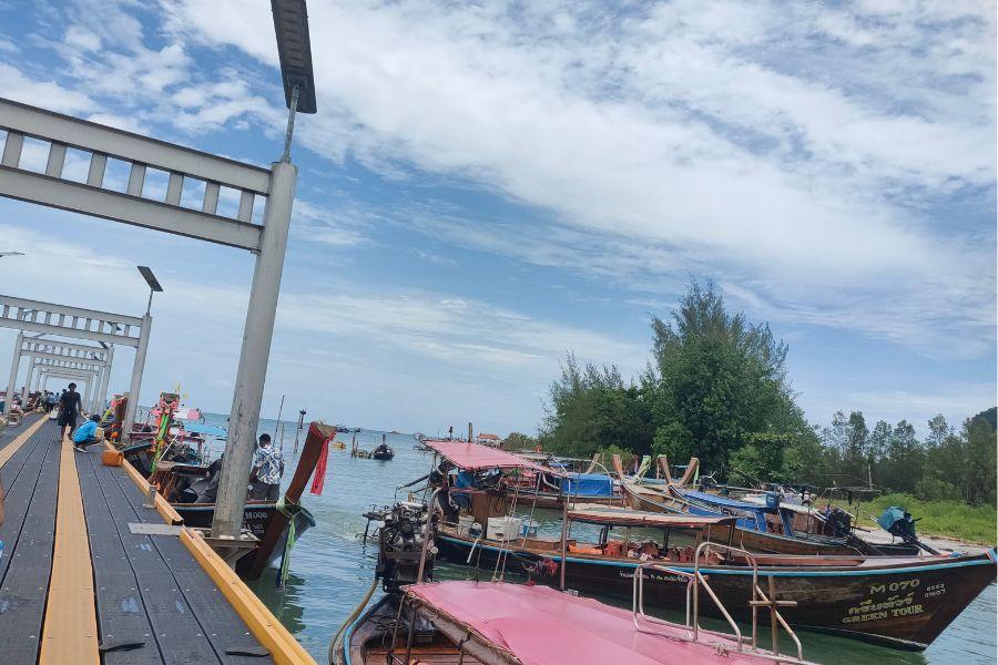 How to Rent a Motorbike in Krabi for a Safe Ride to Ao Nam Mao