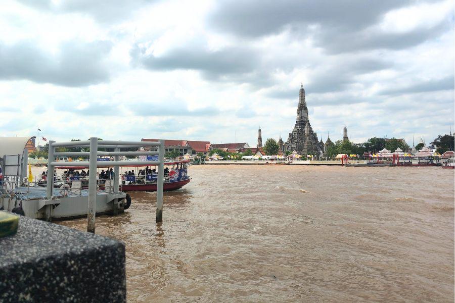 Booking Private Transfers from Ao Nang to Bangkok: What You Need to Know