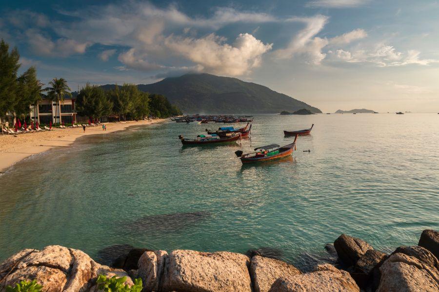 Koh Phi Phi to Koh Lipe: Ferry Times, Prices, Routes & Seasonal Travel Guide